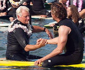 Frosty Hesson and Gerard Butler Memorial on Set