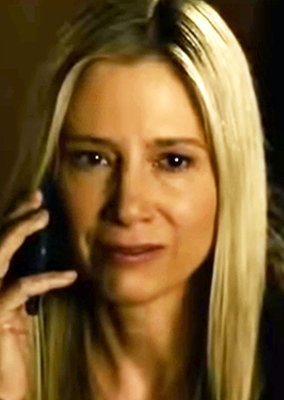 Mira Sorvino as Katherine Ballard